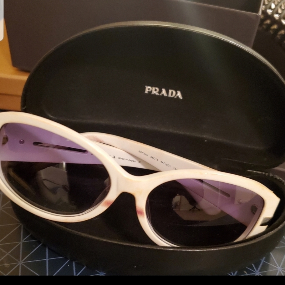 😜SALE😜Prada Sunglasses